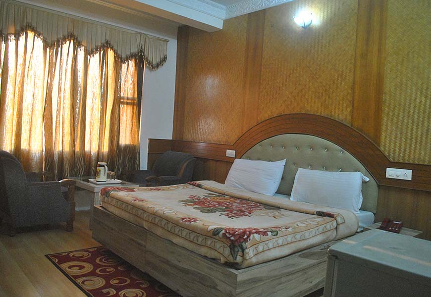 super deluxe room mcleodganj